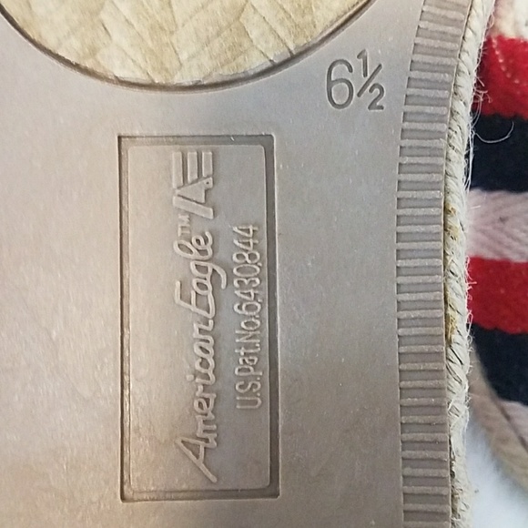 American Eagle woven slip-ons / flats 6.5 - Picture 6 of 6